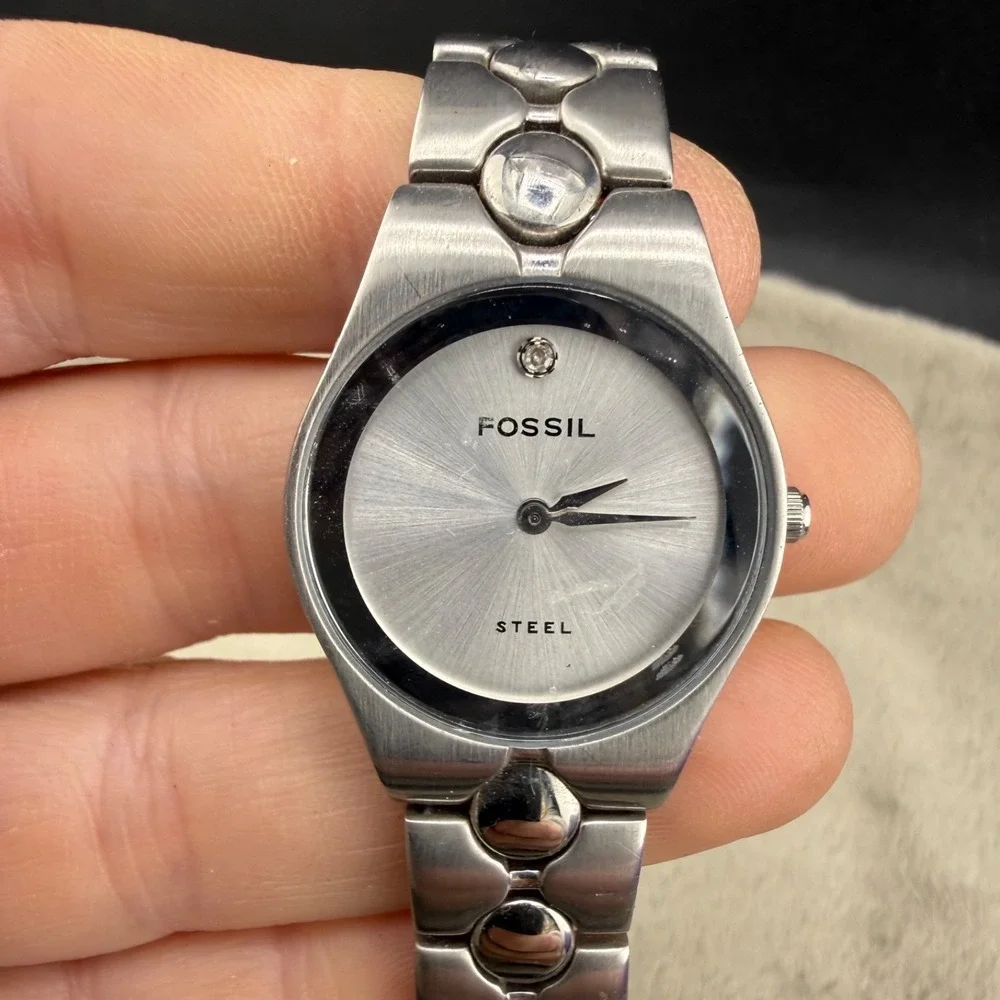 Vintage Fossil Steel Watch Silver Tone Arkitekt UNTESTED‎ 6.5